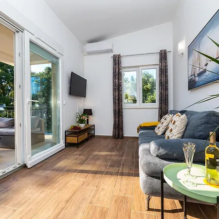 Nada 1 Apartman Malinska