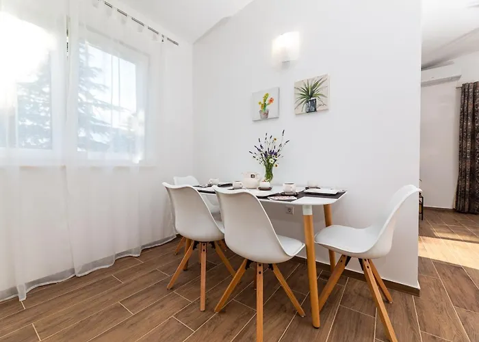 Nada 1 Apartment *