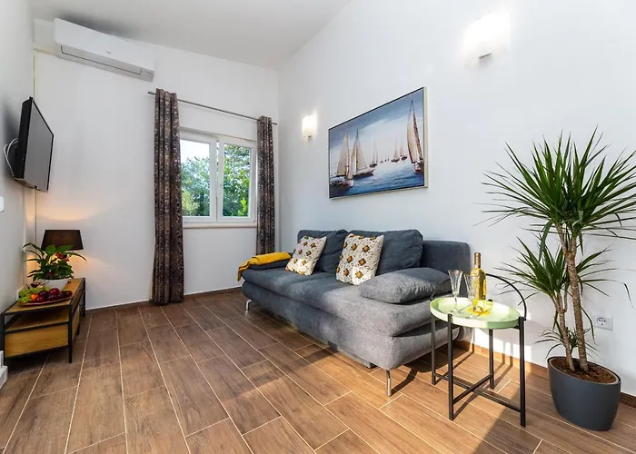 Nada 1 Apartment Malinska