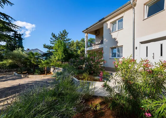 Nada 1 Apartment