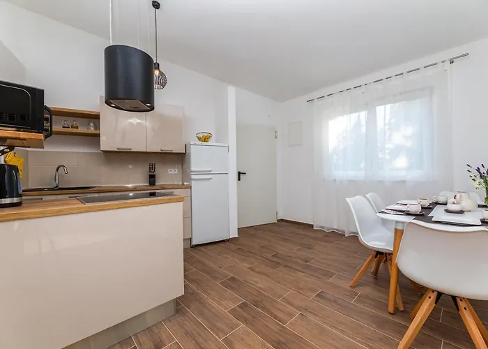Apartment Nada 1 *